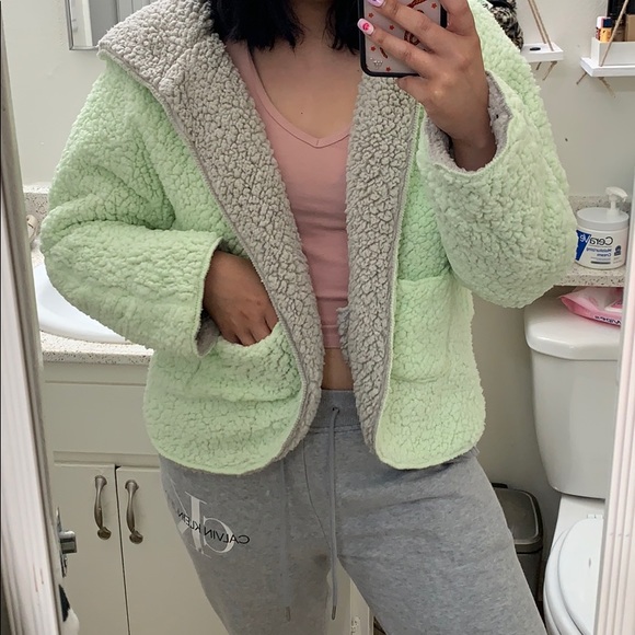 Reversible teddy jacket - Picture 5 of 6